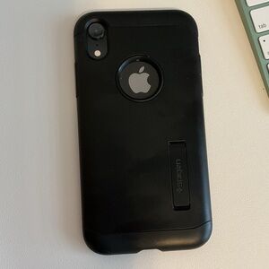 iPhone XR 64 GB , unlocked.  Battery 95%
XR ellent condition